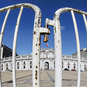 La Moneda enjaulada