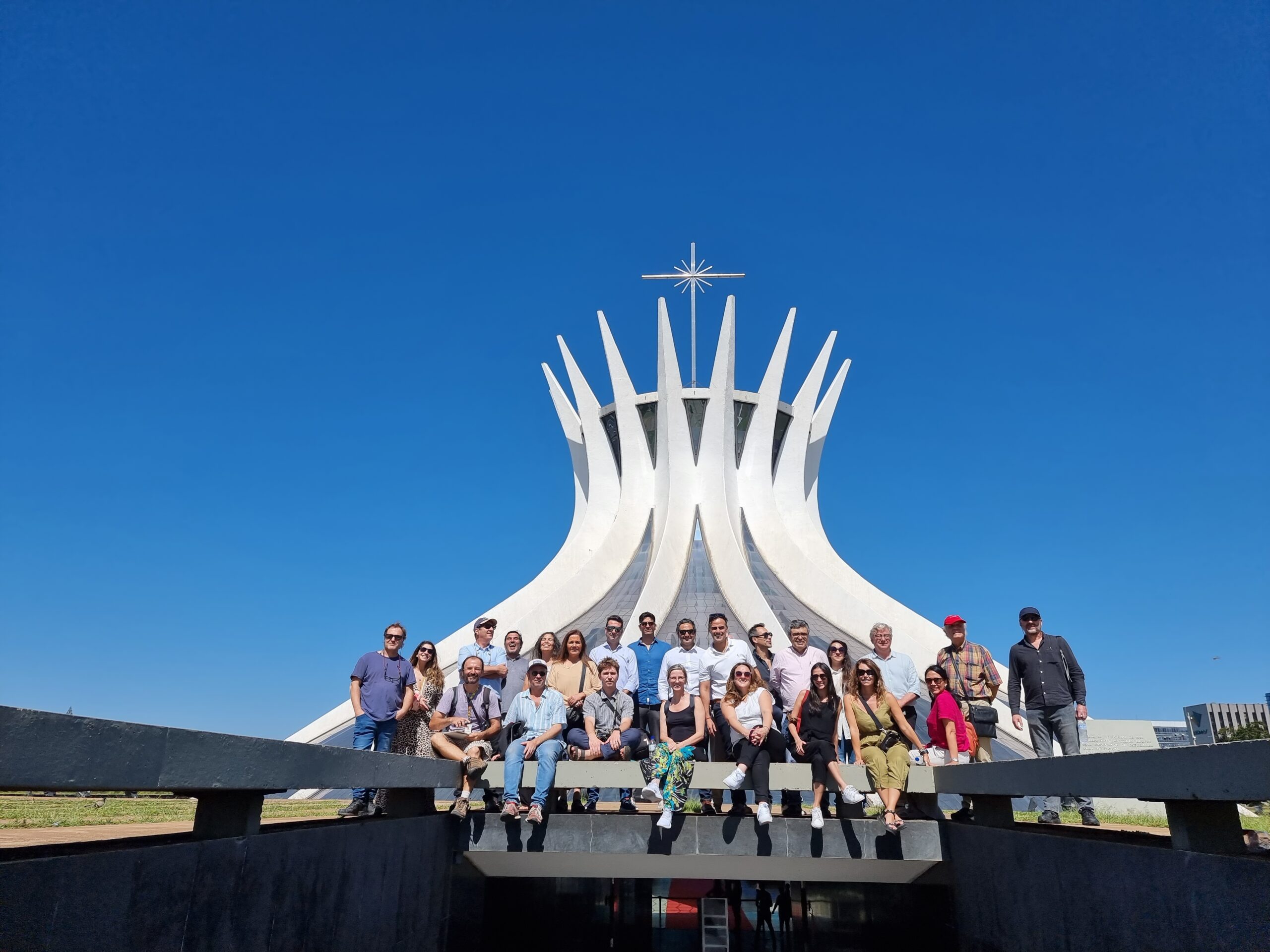 Con visita a Brasilia y Río de Janeiro, AOA retoma sus Misiones Histórico Culturales