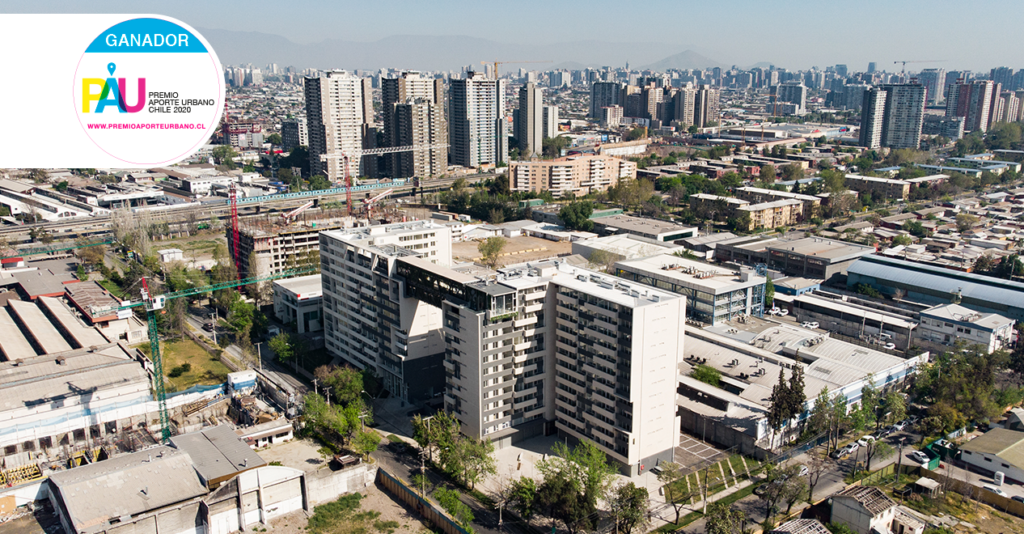 Un vistazo a tres edificios de departamentos que se salieron de lo común en Chile