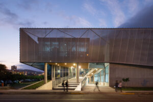 22 años educando en el espacio oblicuo, Marsino Arquitectura